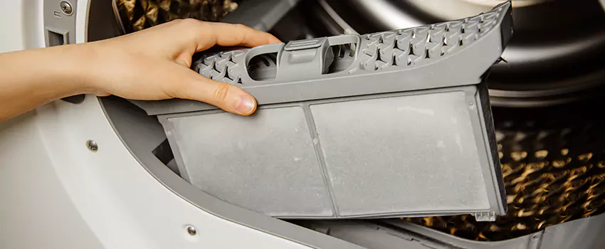 Signs Of A Clogged Dryer Lint Trap in York, Ontario